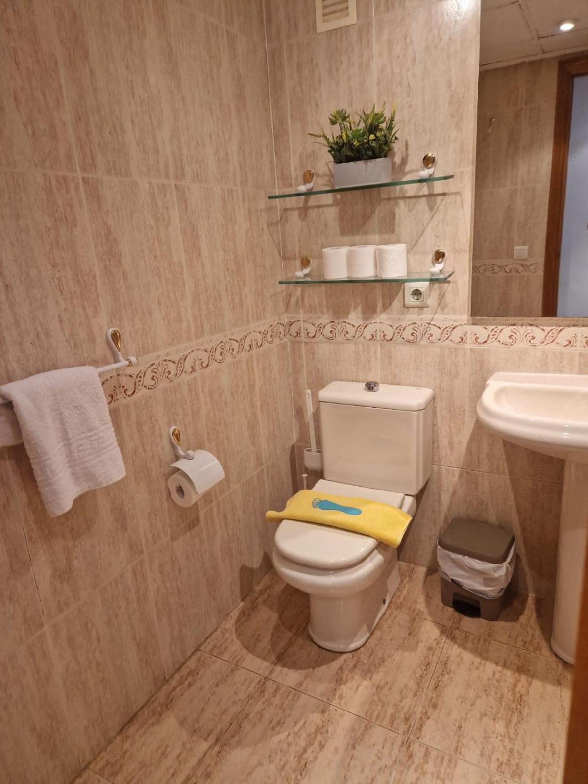 Apartamento Primera Linea De Playa Patacona Valencia Exteriör bild